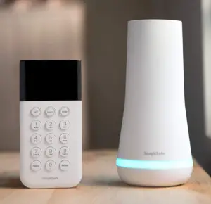 Does SimpliSafe Work with Smartthings?